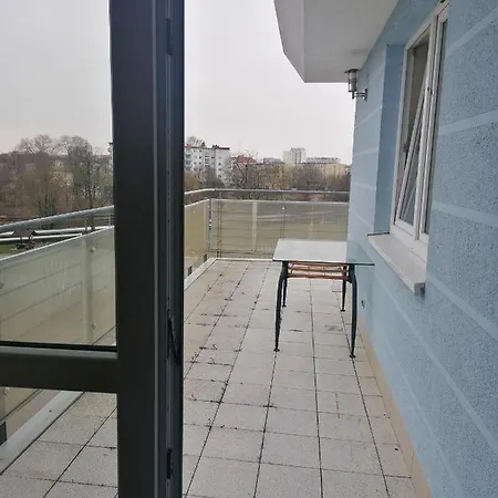 Apartament 3-Pokojowy 68 M , 250 Metrow Do Plazy ,Garaz * Kołobrzeg